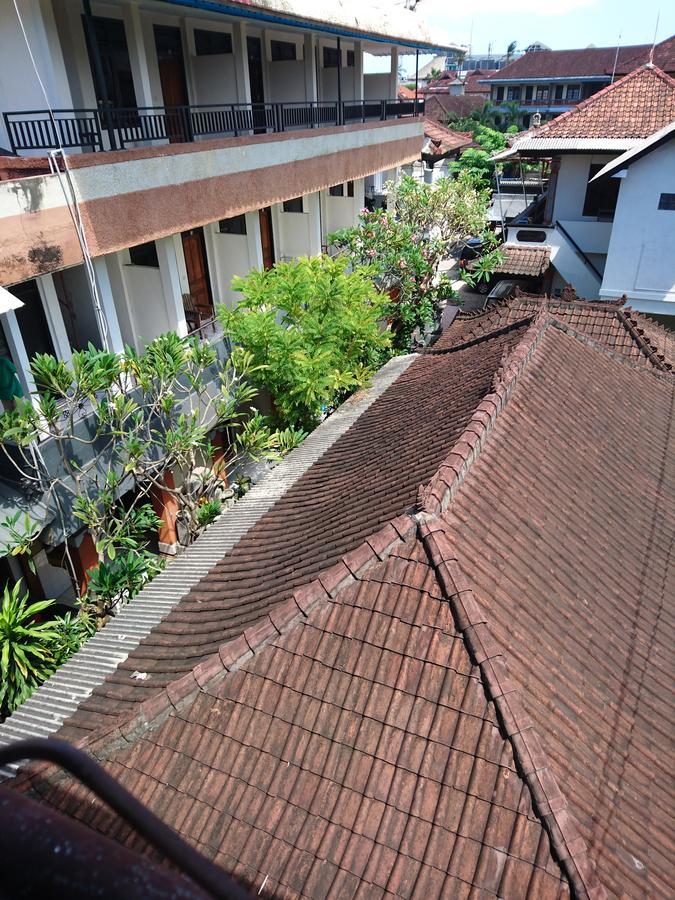 Bali Dwipa Hotel Kuta  Exterior photo
